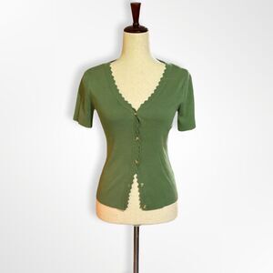 Cyrus, Sage Green Short Sleeve Knit Button Cardigan, XS Scalloped Layering